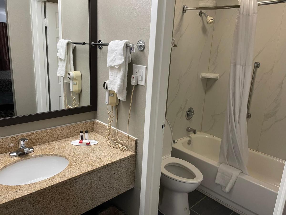 Days Inn & Suites By Wyndham Collierville Germantown Area Eksteriør bilde