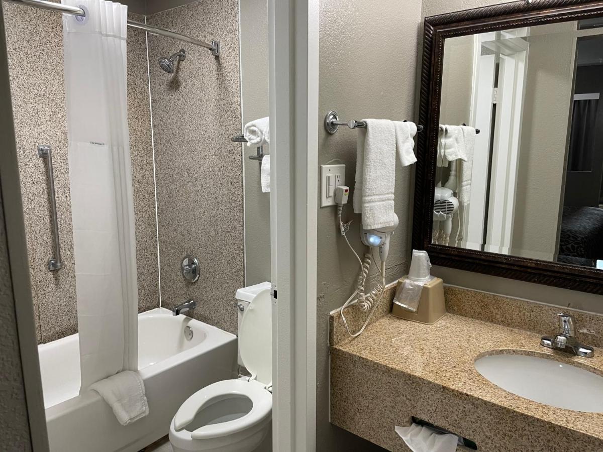 Days Inn & Suites By Wyndham Collierville Germantown Area Eksteriør bilde