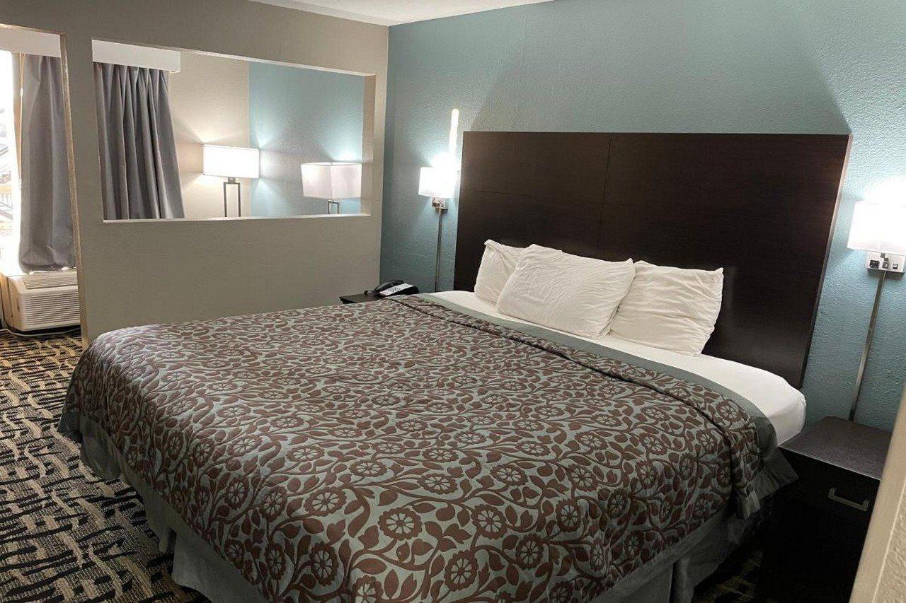 Days Inn & Suites By Wyndham Collierville Germantown Area Eksteriør bilde