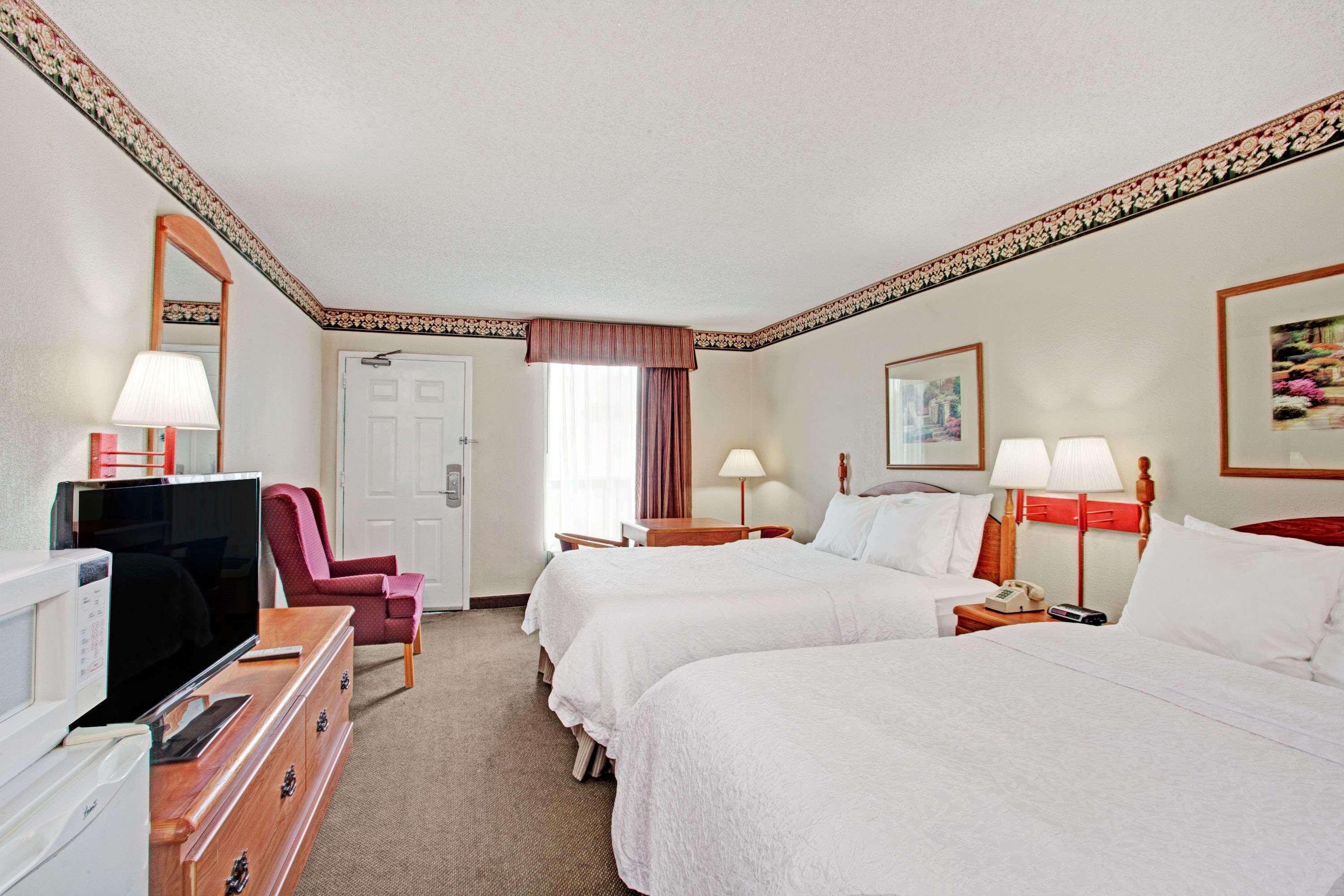 Days Inn & Suites By Wyndham Collierville Germantown Area Eksteriør bilde