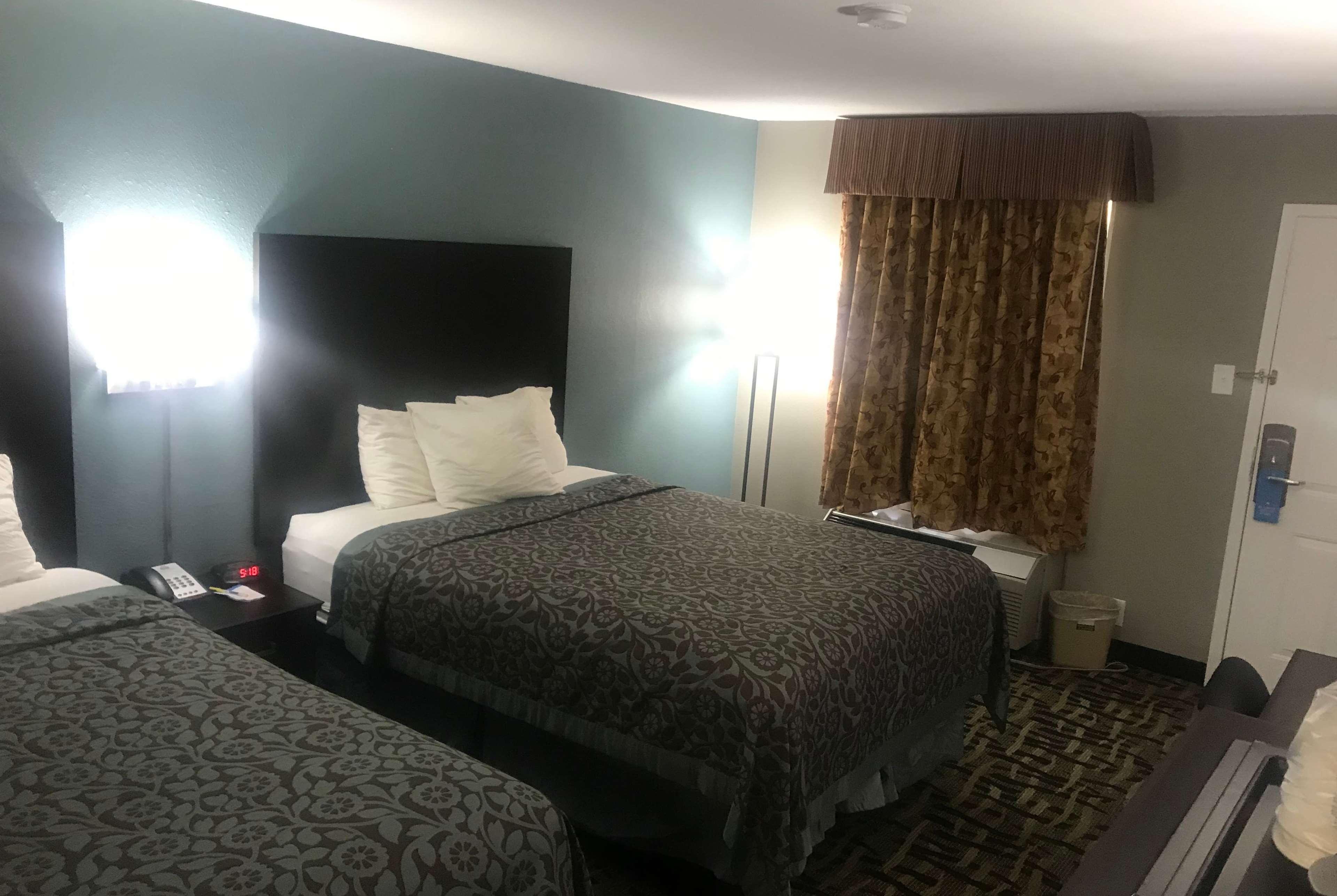 Days Inn & Suites By Wyndham Collierville Germantown Area Eksteriør bilde