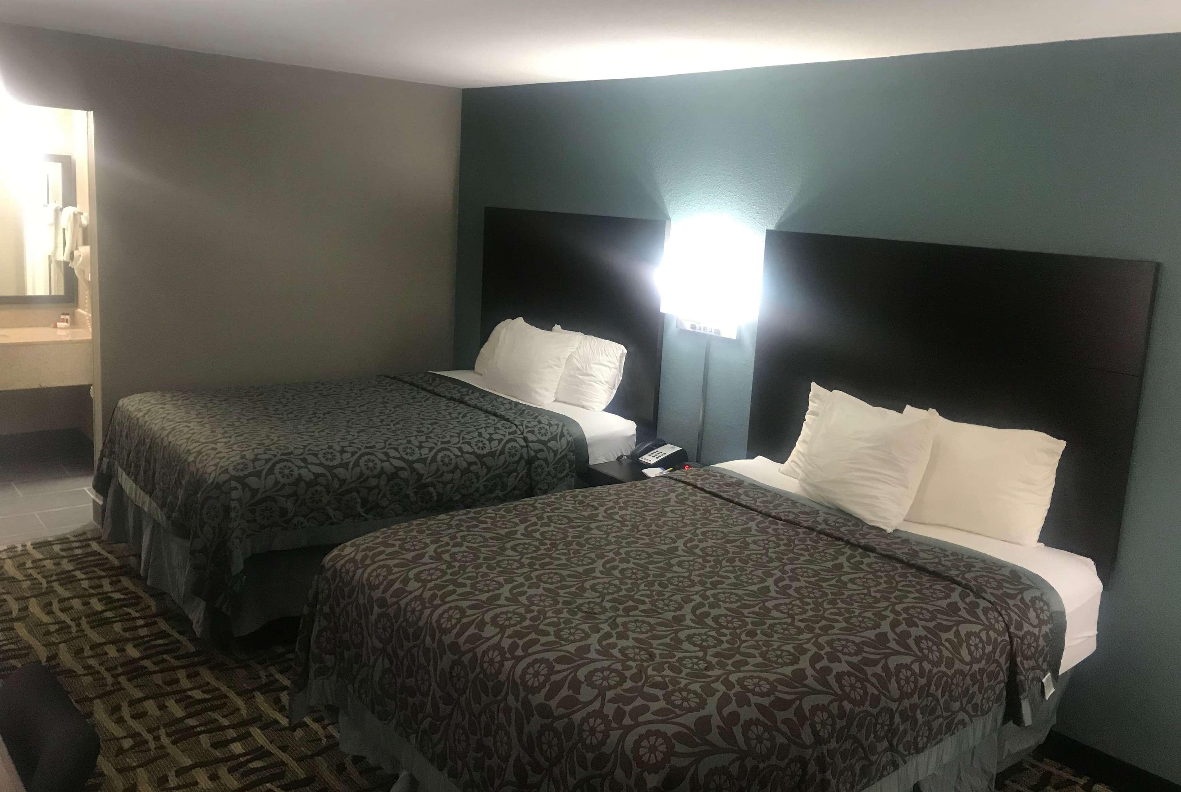 Days Inn & Suites By Wyndham Collierville Germantown Area Eksteriør bilde