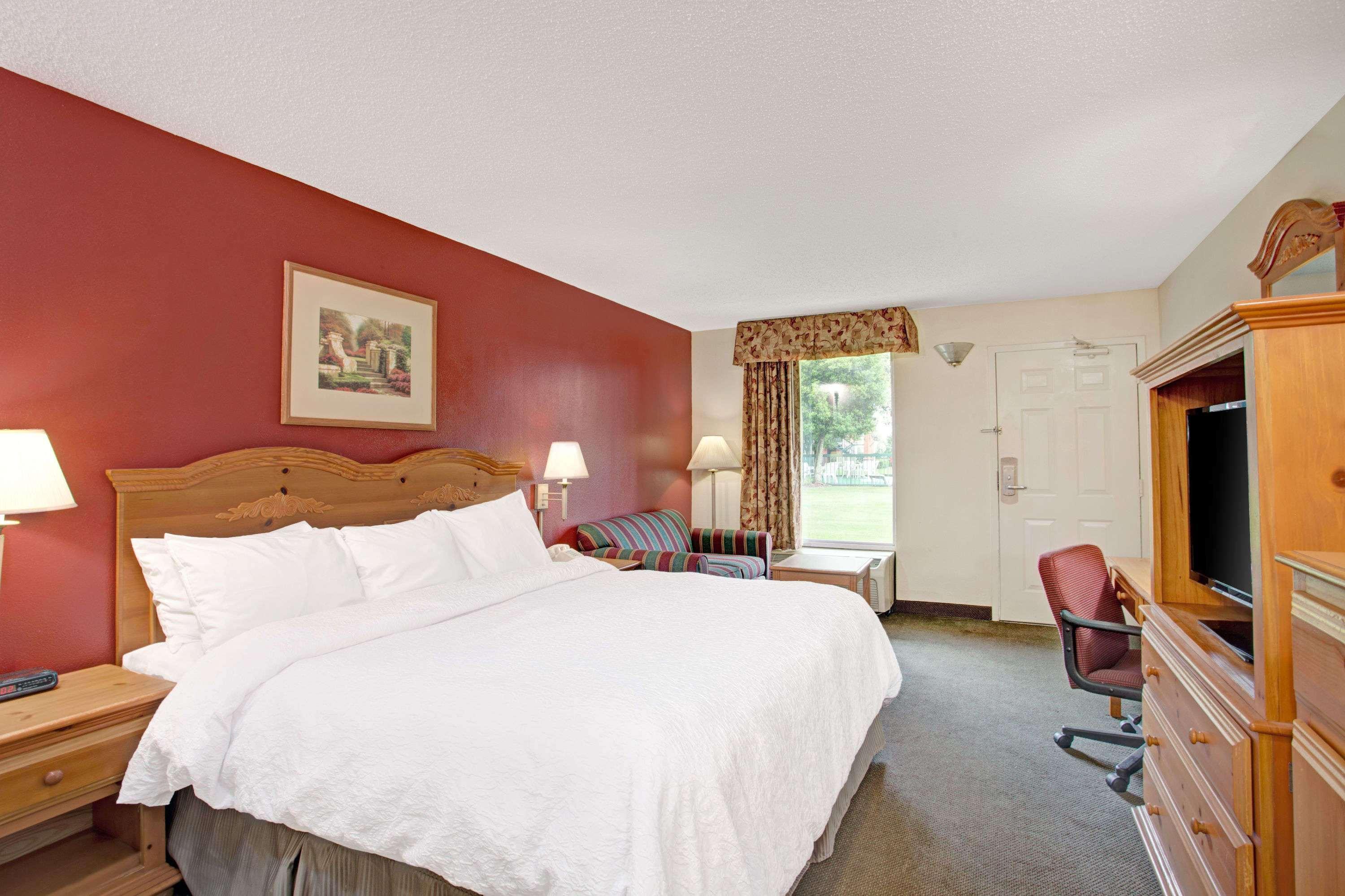 Days Inn & Suites By Wyndham Collierville Germantown Area Eksteriør bilde
