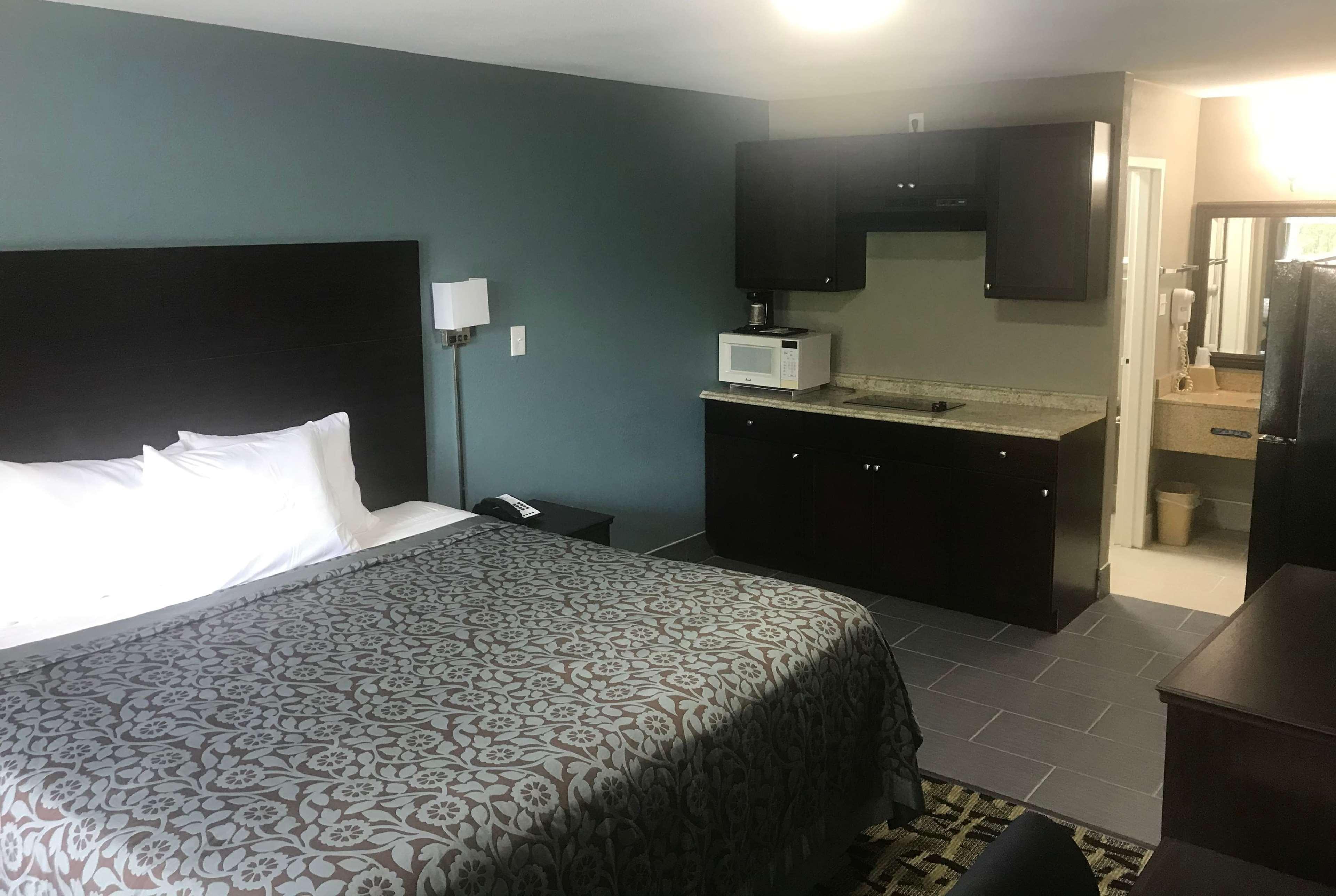 Days Inn & Suites By Wyndham Collierville Germantown Area Eksteriør bilde