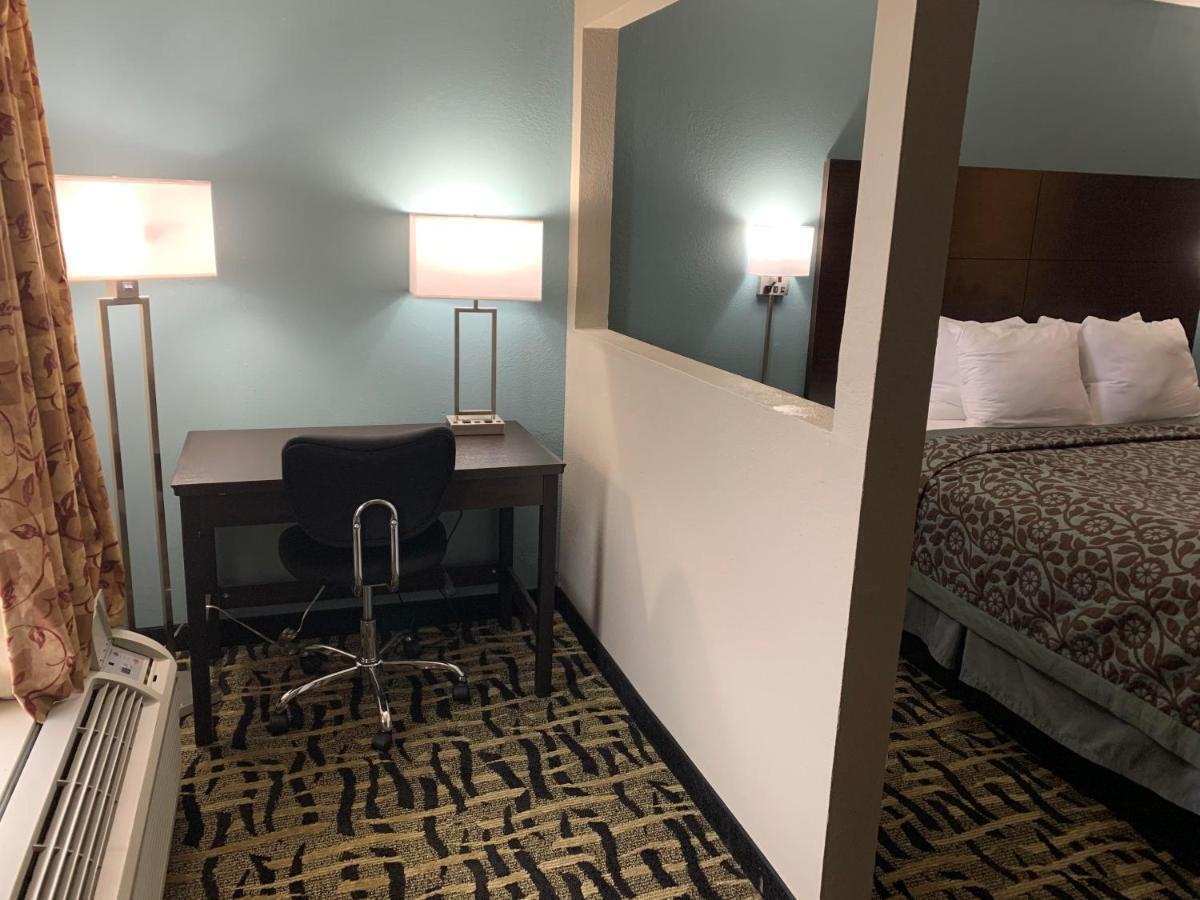 Days Inn & Suites By Wyndham Collierville Germantown Area Eksteriør bilde